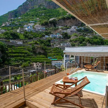 Pensjonat Lauro Old Chapel *