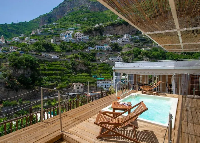 Pensjonat Lauro Old Chapel *