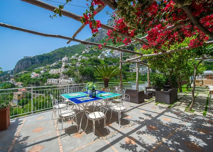 Lauro Old Chapel Pensjonat